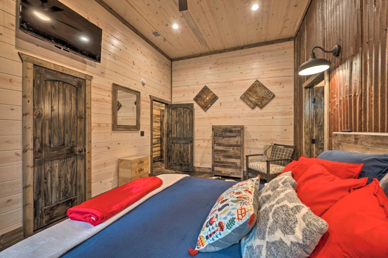 Luxury Cabin In The Woods With Hot Tub And Yard Games! Broken Bow Exterior foto
